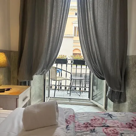 Maison Indipendenza Гостевой дом 3*
